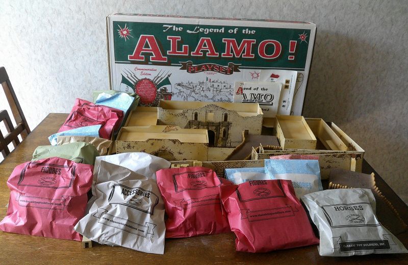 CTS901Z OVERSIZED, Legend of the Alamo Playset (54MM) DISCONTINUED, 375+ Pieces from 1998